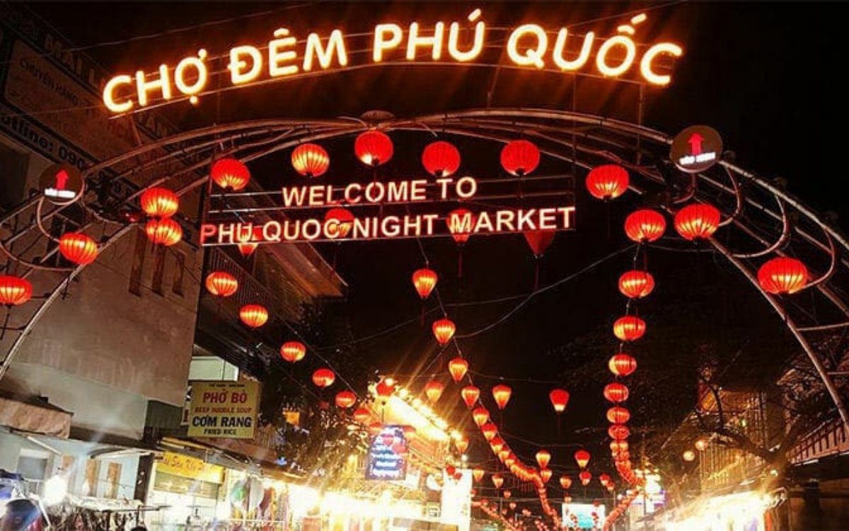 Đi dạo chợ đêm Phú Quốc khi đi Phú Quốc tháng 1