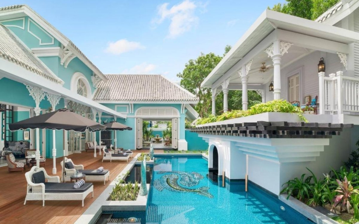 Hồ bơi tại khách sạn Sun World Phú Quốc - JW Marriott Phu Quoc