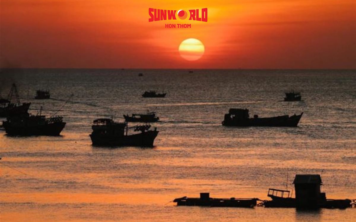 Bãi Đất Đỏ Phú Quốc có vẻ đẹp thiên nhiên tuyệt đẹp