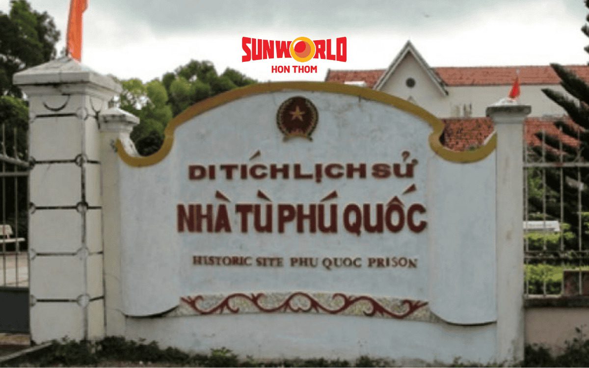 nhà tù phú quốc