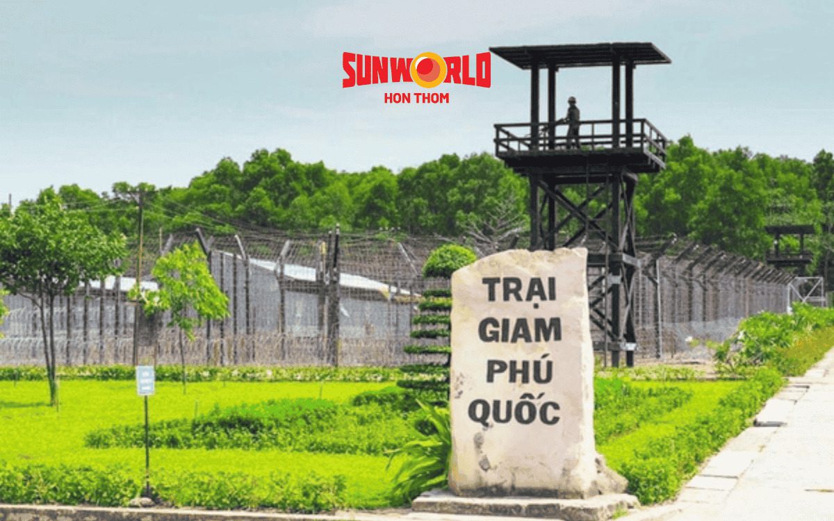 nhà tù phú quốc