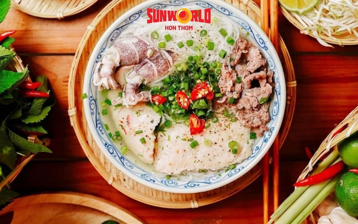 Ăn gì ở hòn thơm