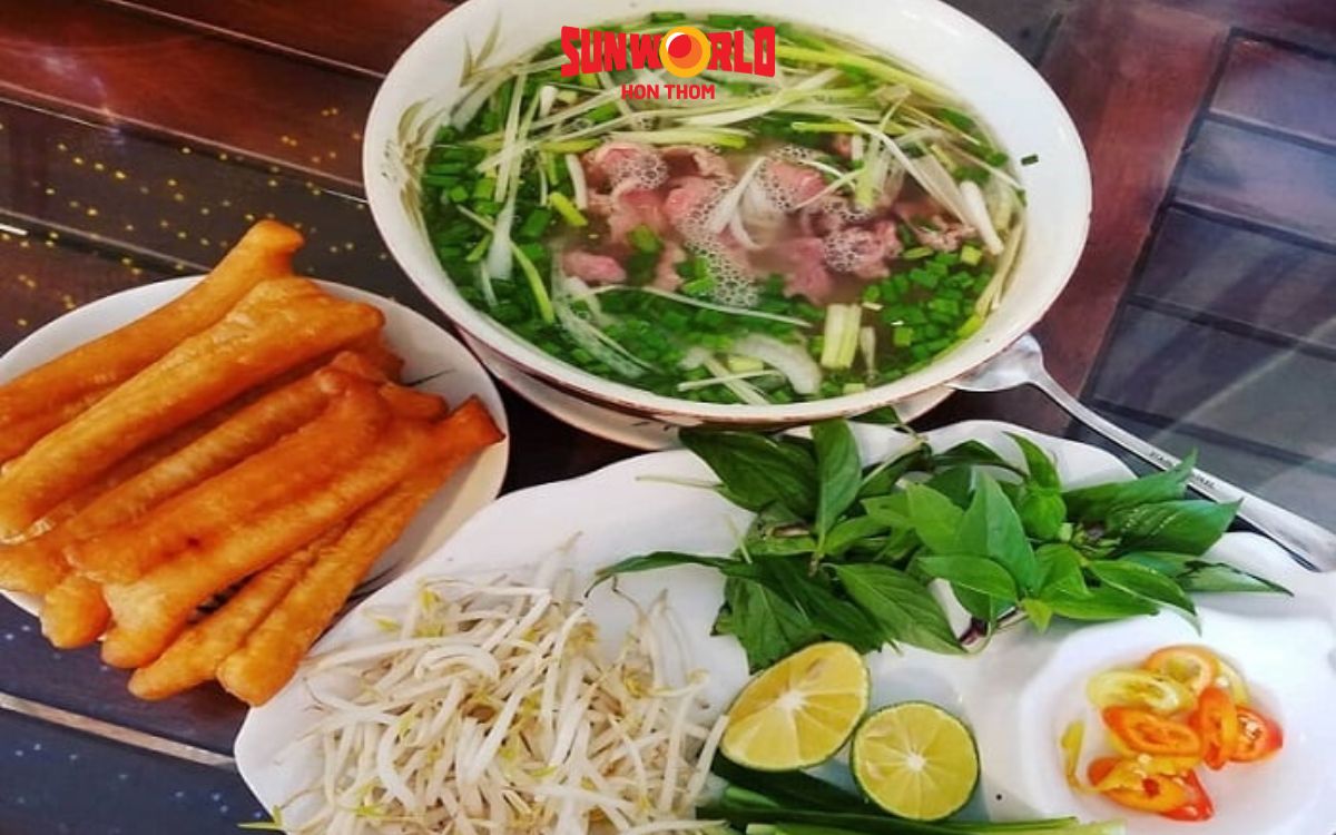 ăn sáng ở phú quốc