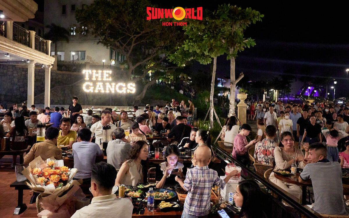 cầu hôn phú quốc